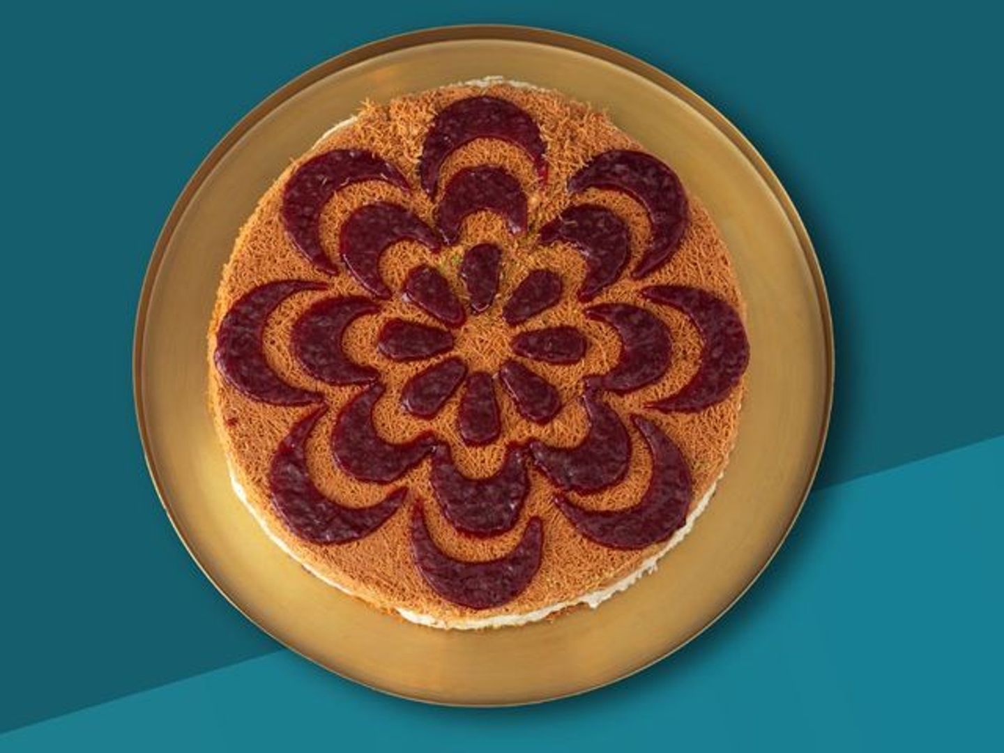 Cheese Kunafa With Raspberry 1/2 Kilo