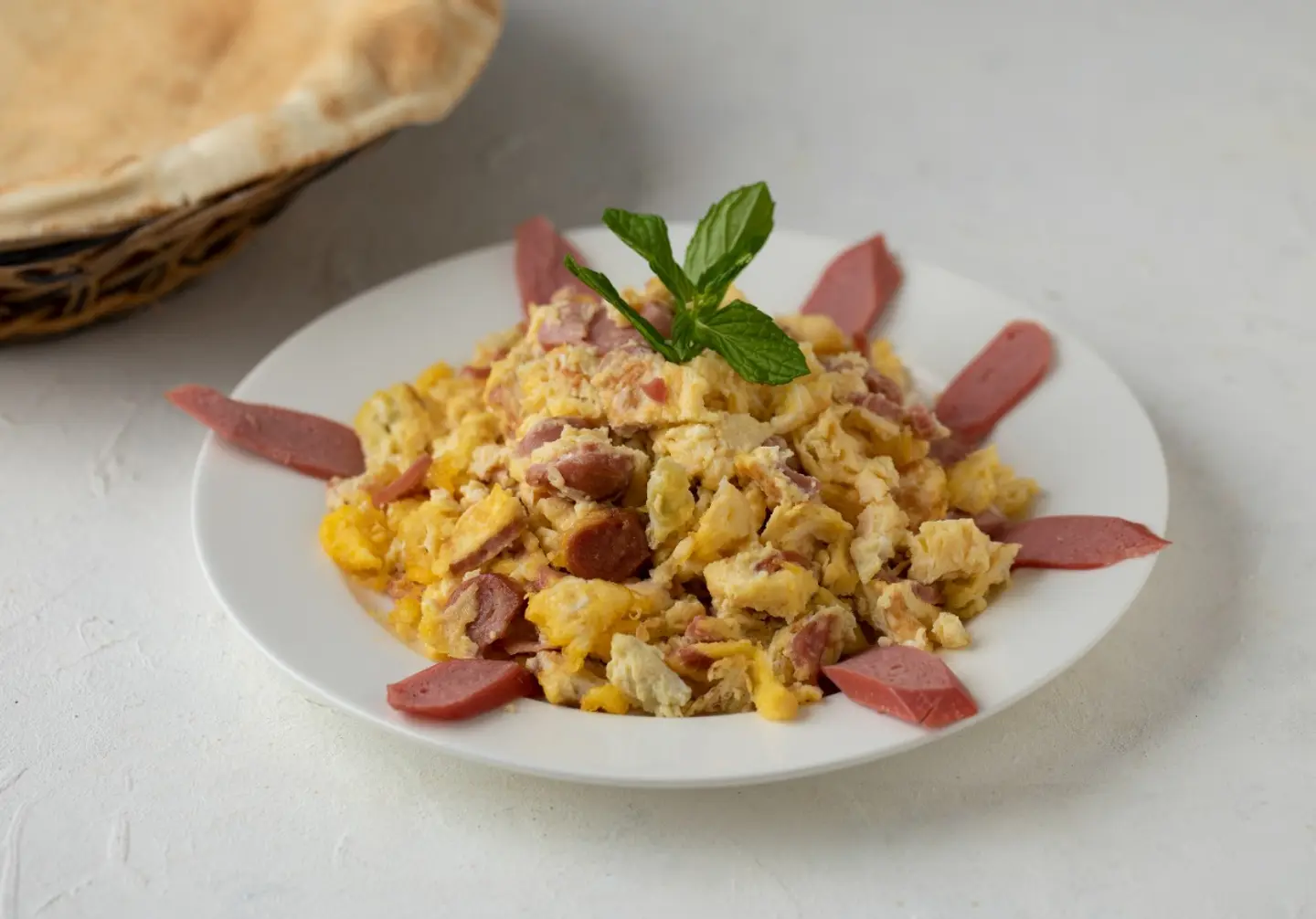 Eggs With Sausage