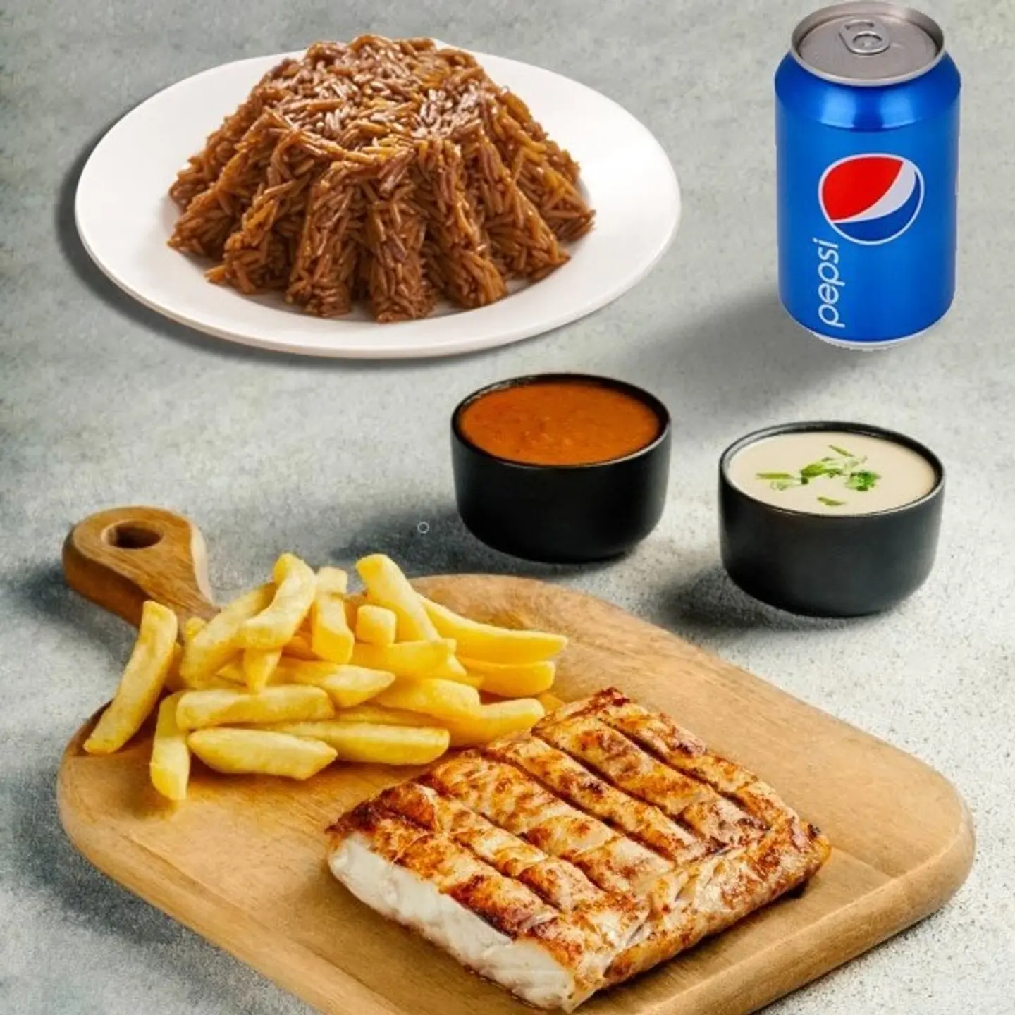 وجبة فيلية ستيك مشوى مع رز وبيبسي