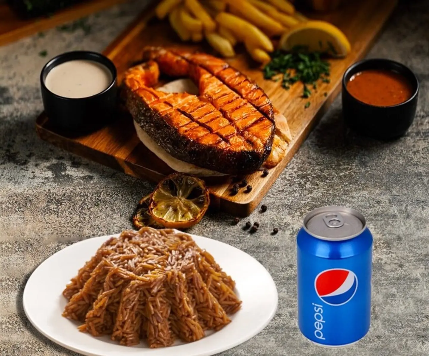 وجبة سلمون شرايح نفر