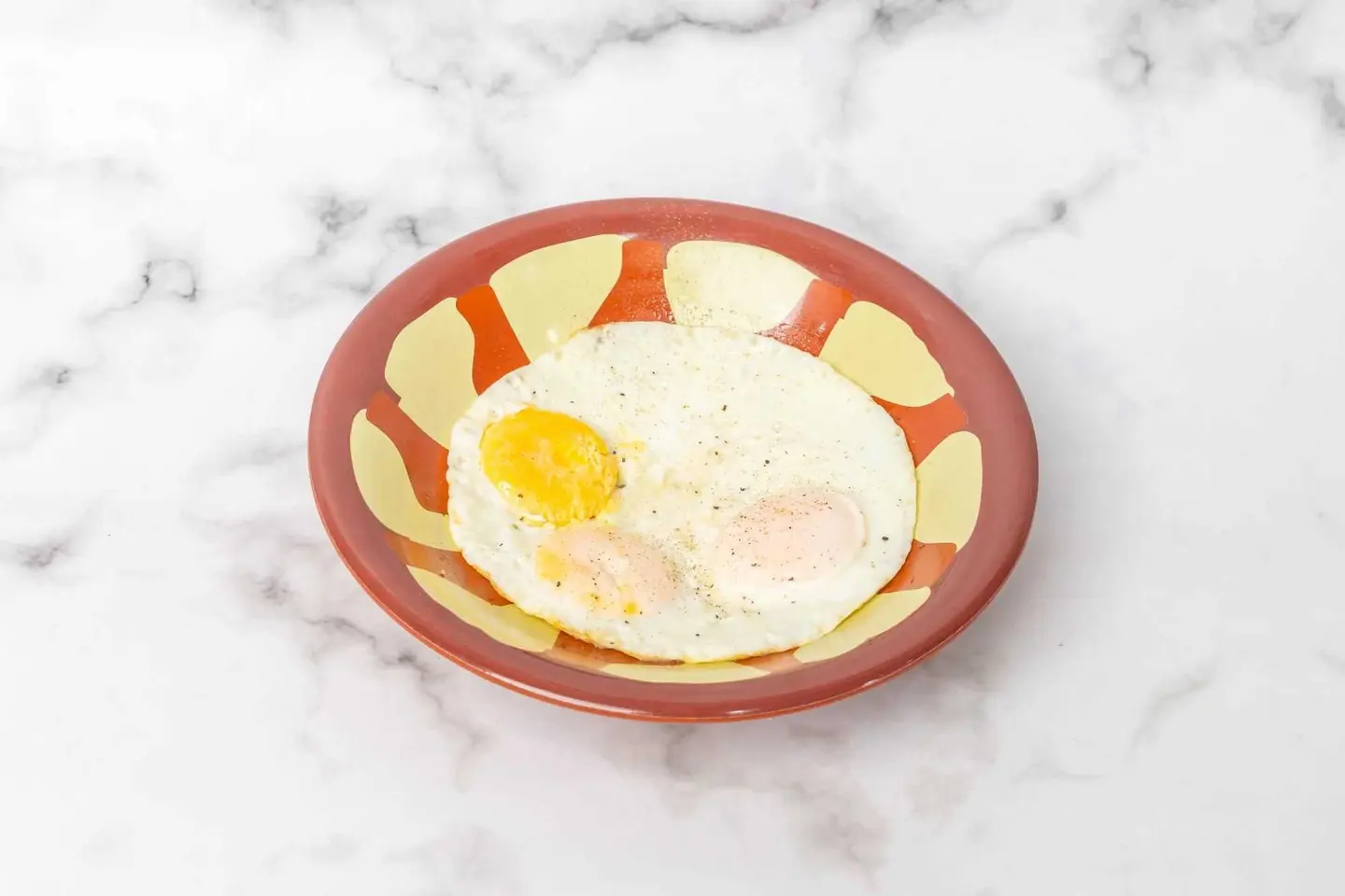 صحن بيض عيون