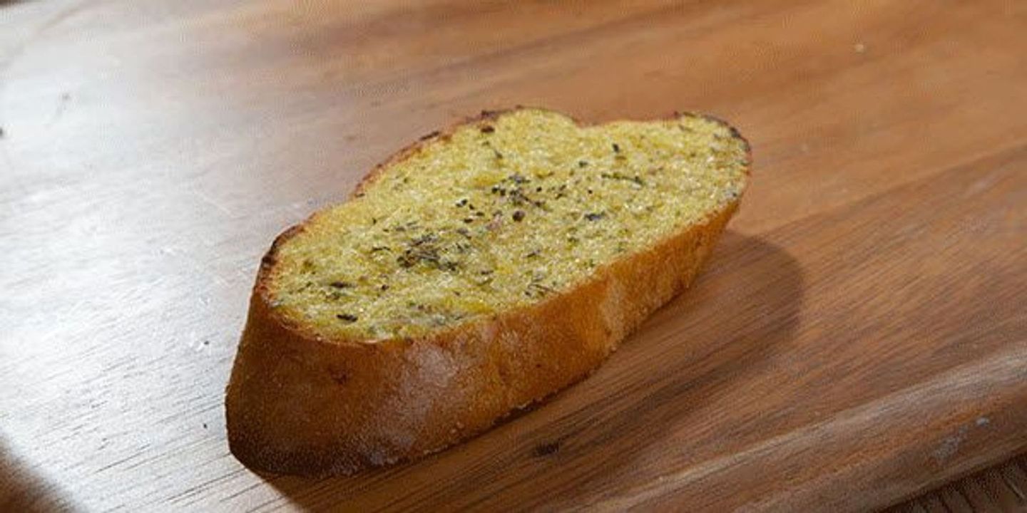 Garlic Bread 4 Pcs