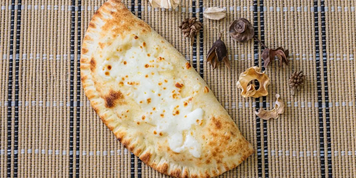 كالزون مارجريتا