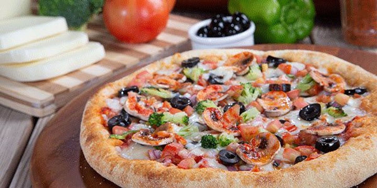 Vegetable Pizza Medium