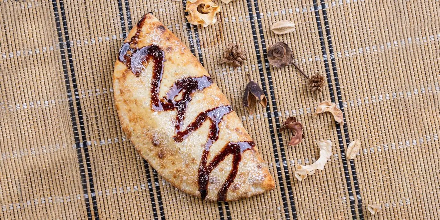 كالزون نوتيلا