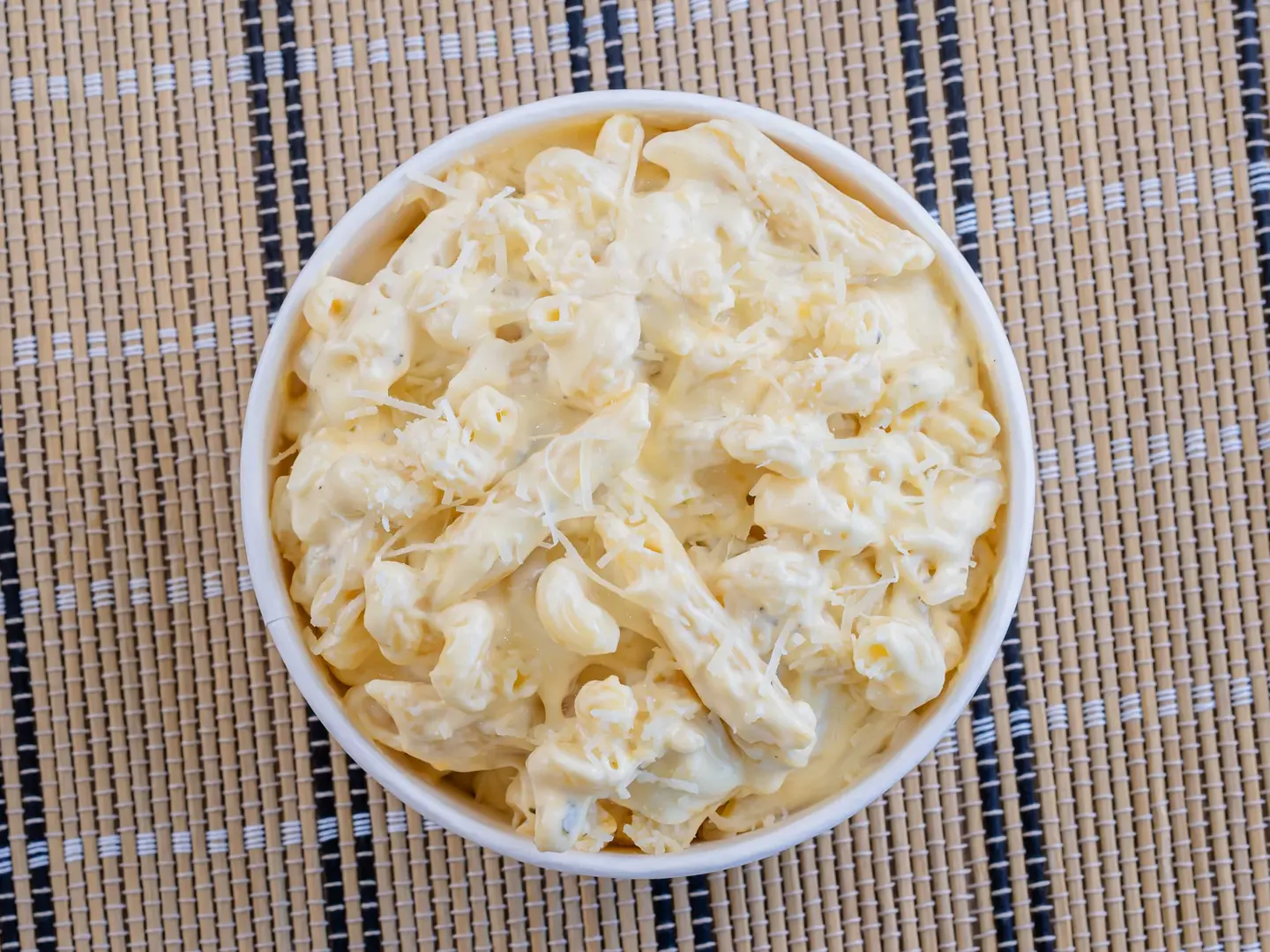 باستا الاجبان الاربعة