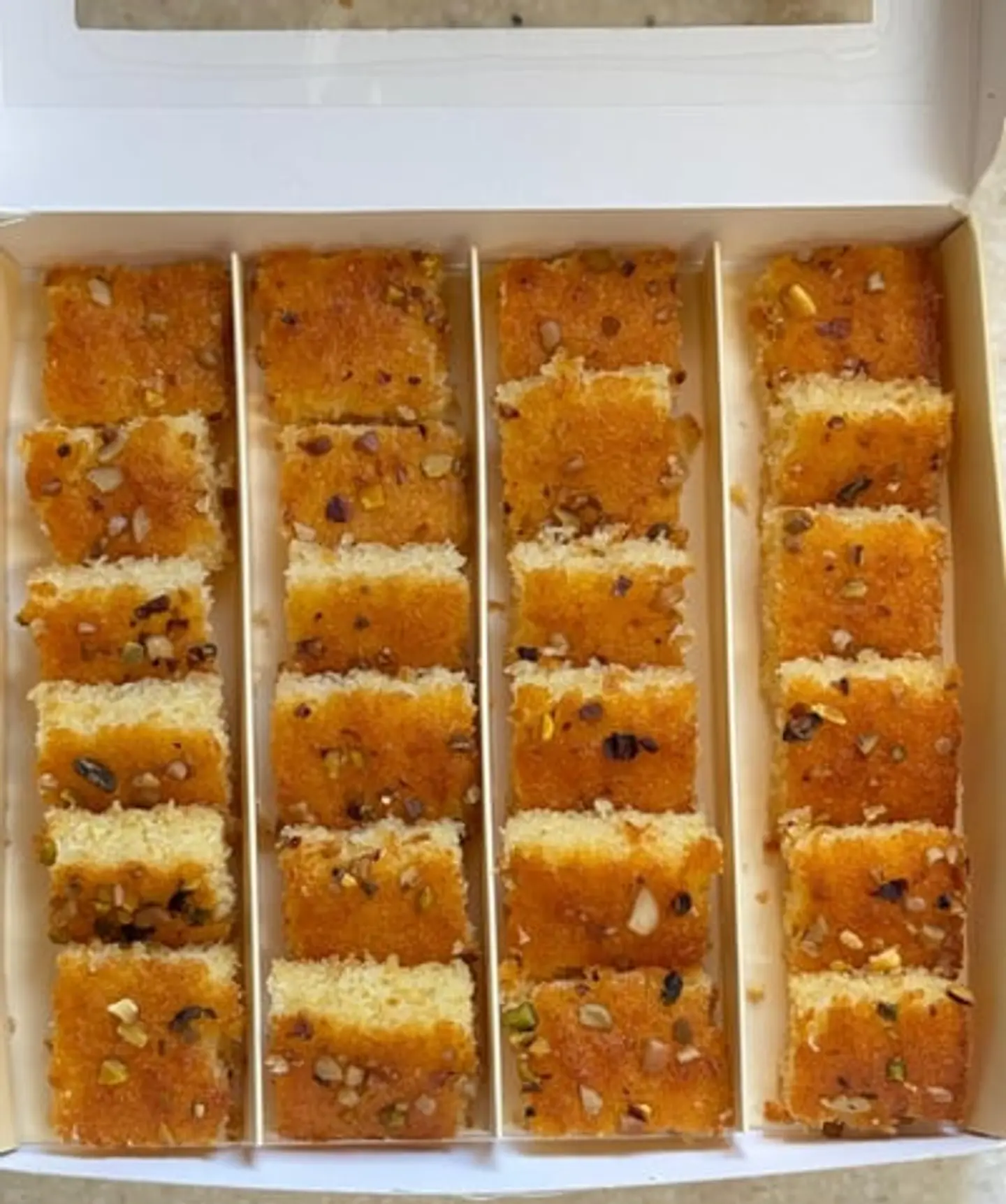 بوكس بسبوسة سادة