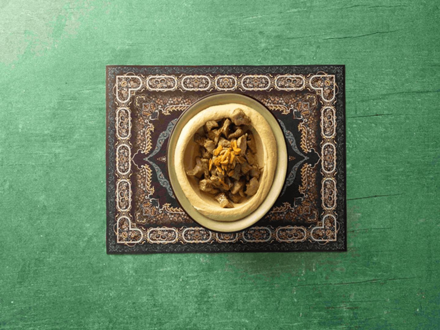 Hummus With Meat