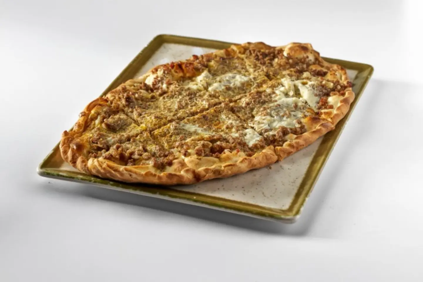 فطيرة بيض مع لحم