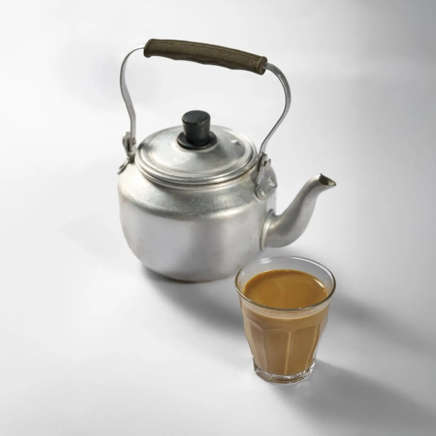 ابريق شاي كرك
