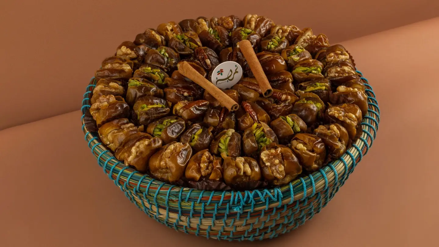 سلة تمر محشي خوص ٧٤٥جرام