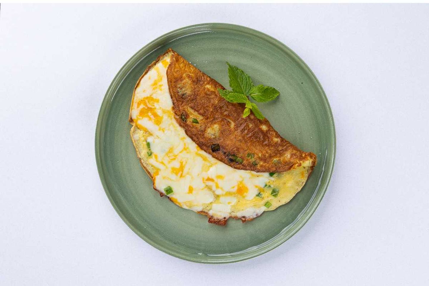 Veg & Cheese Omelette