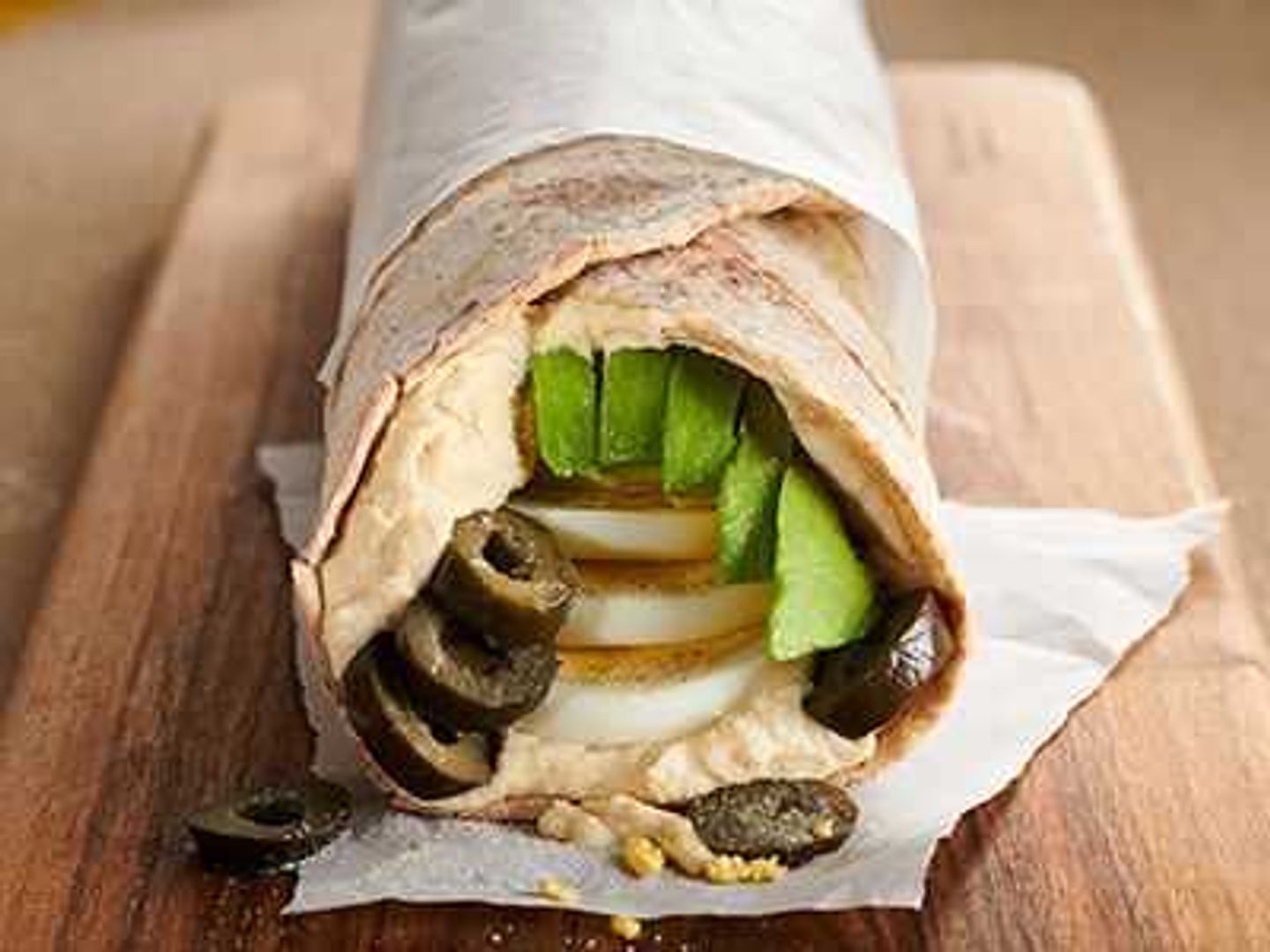 Egg Avo & Hummus Wrap