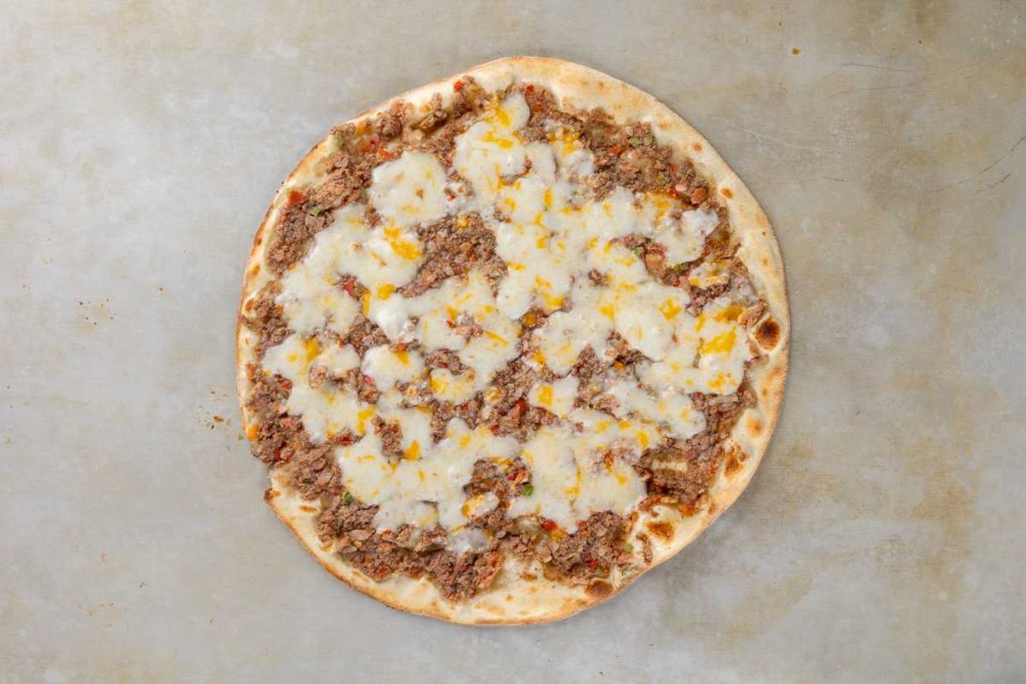Lahmeh Bil Ajine And Cheese Manakeesh