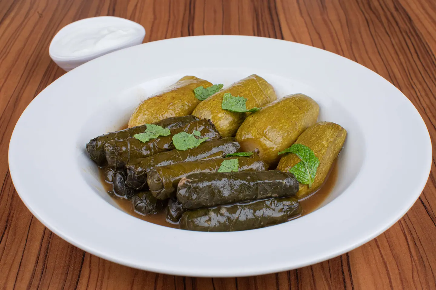 ورق عنب مع الكوسا