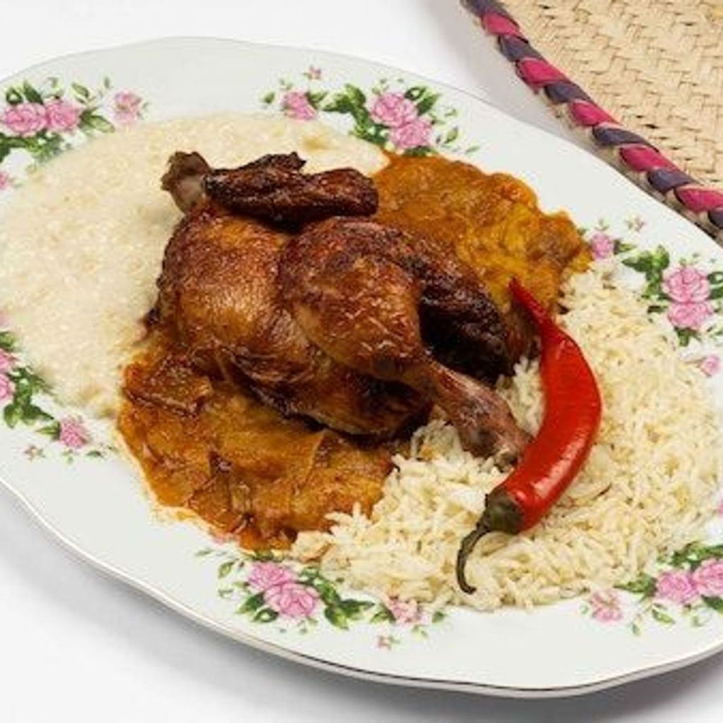 دجاج مثلوثة