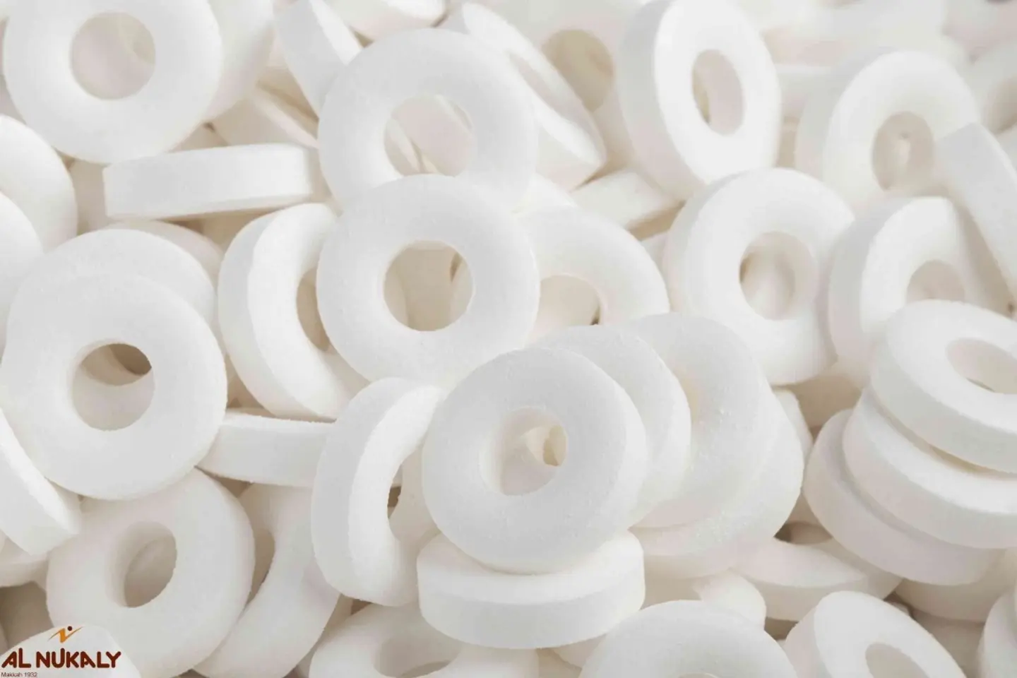 حلاوة النقلي نعناع منعشه بولو