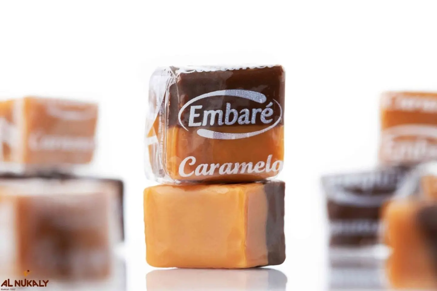 حلاوه مكعبات شكولاته وكراميل