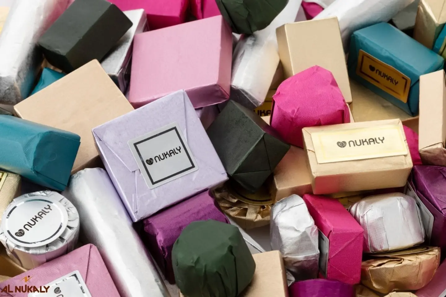 شوكولاته النقلي بلجيكية تشكيله فاخره 9990002