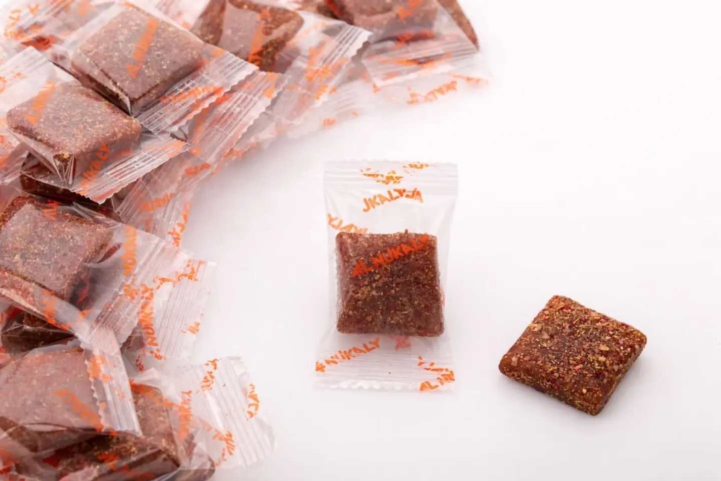 حلقوم قمرالدين النقلي بطعم الدقه