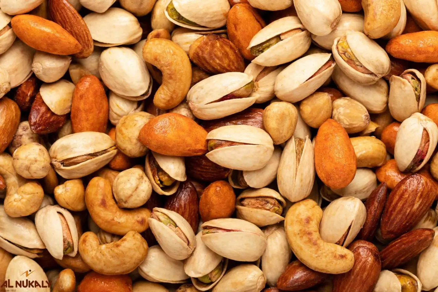 مكسرات مشكل بالليمون