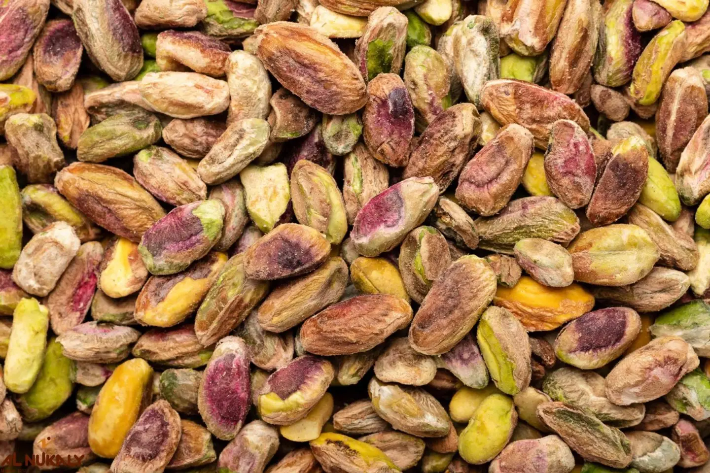 فستق مقشر ني