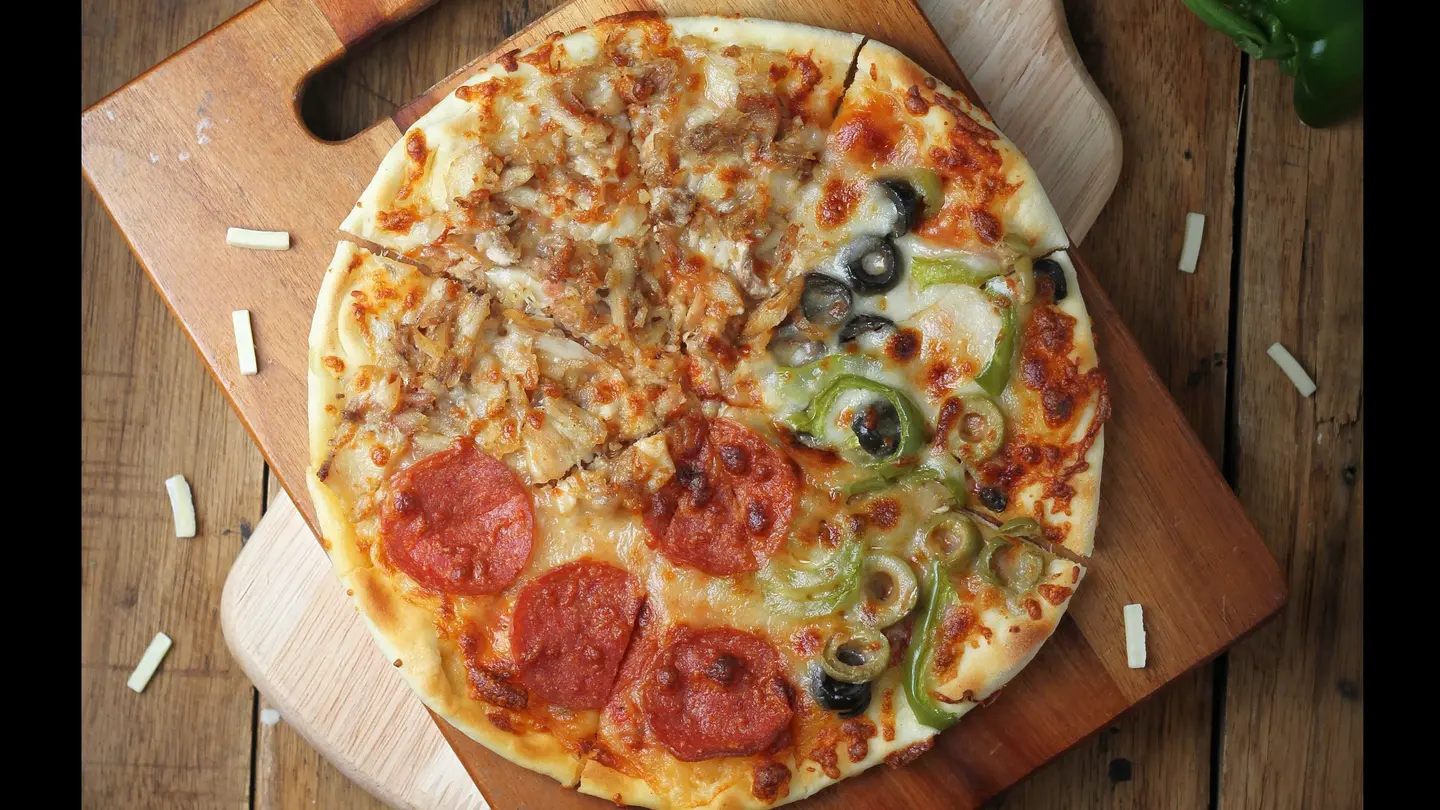 بيتزا سبيشل