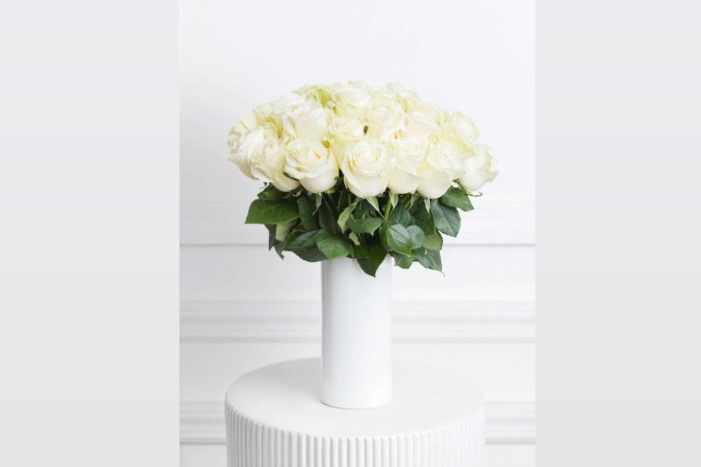 White Beauty Vase