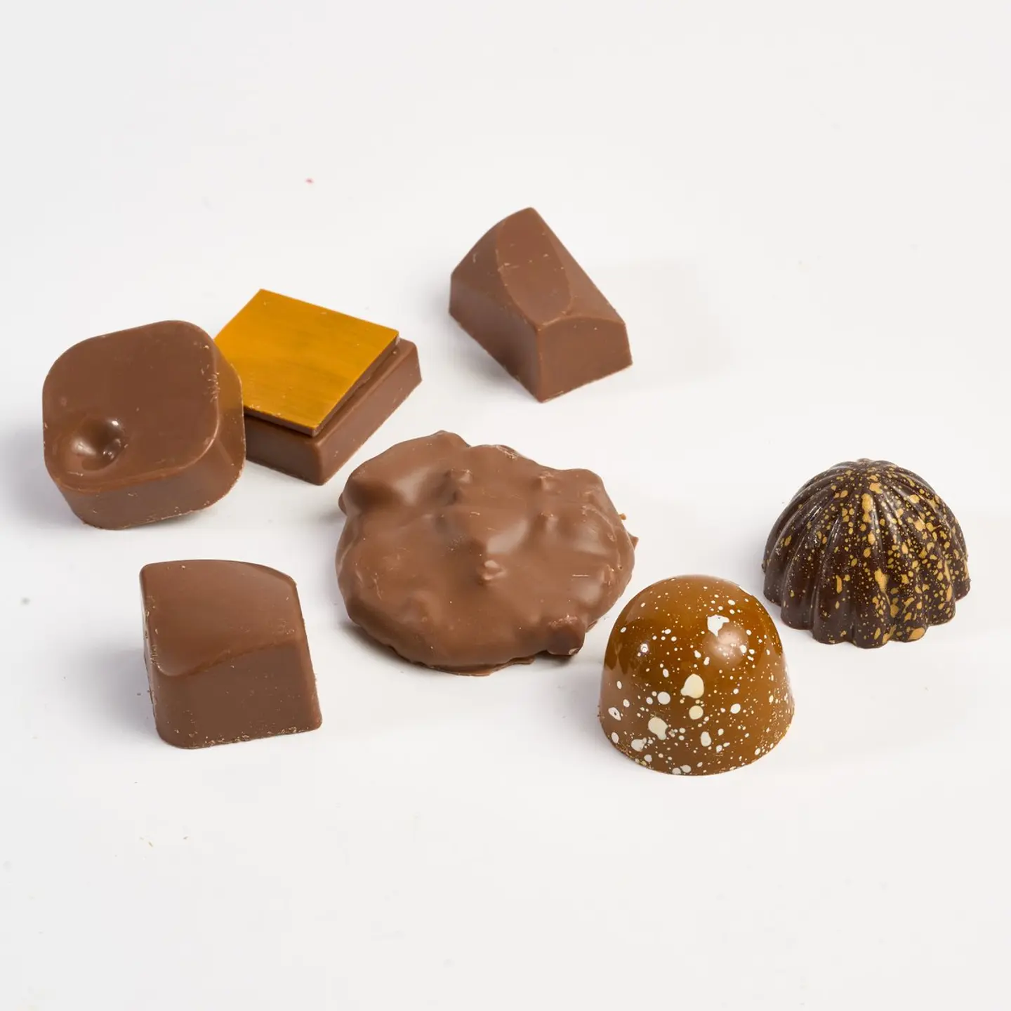 نصف كيلو شوكولاتة مكشوفة