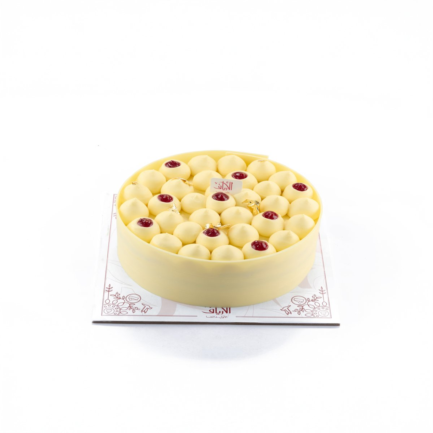 Vanilla Cake With Berries