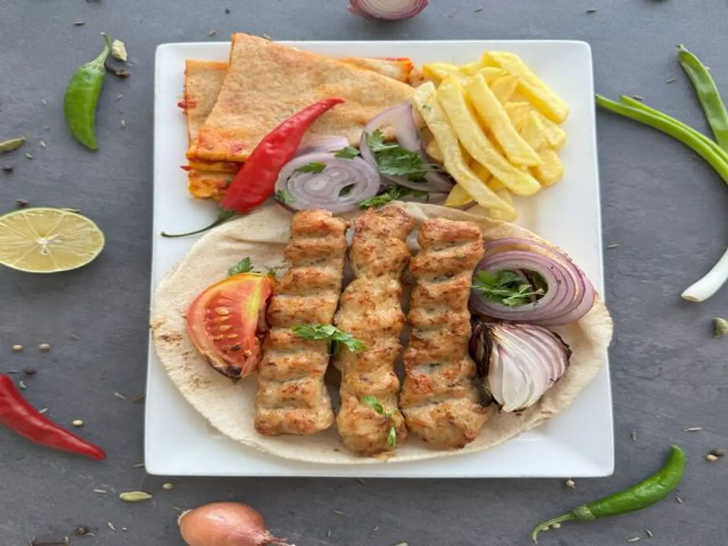 نفر كباب دجاج ٣ سيخ