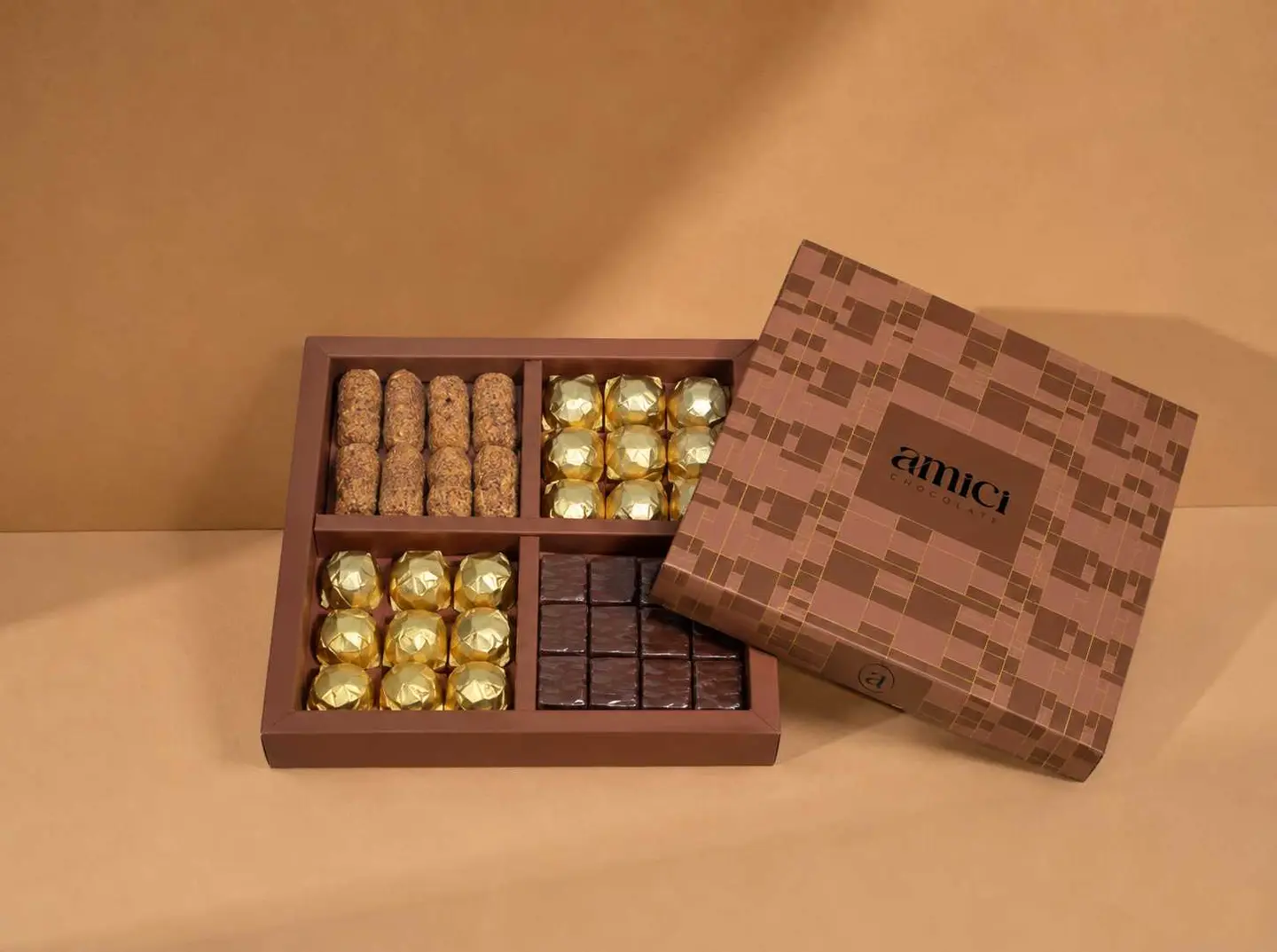 Wrapped Chocolate Box 650g – Red