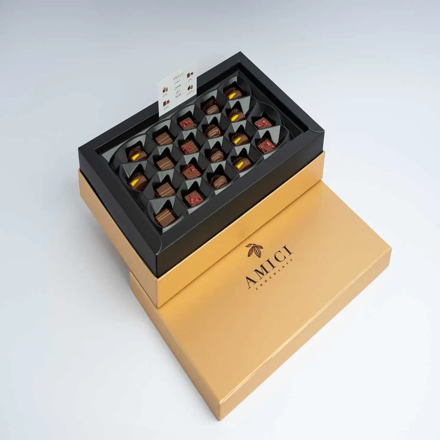 علبة مستطيلة ذهبية - كبيرة