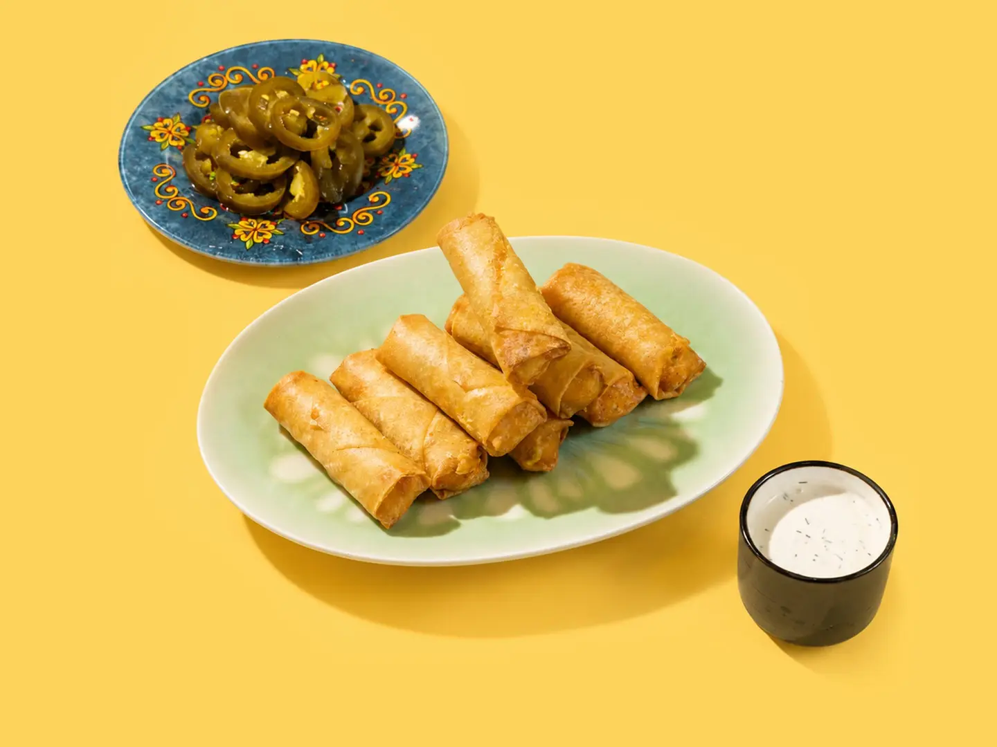 سبرنج رول الجبنة والهلابينو