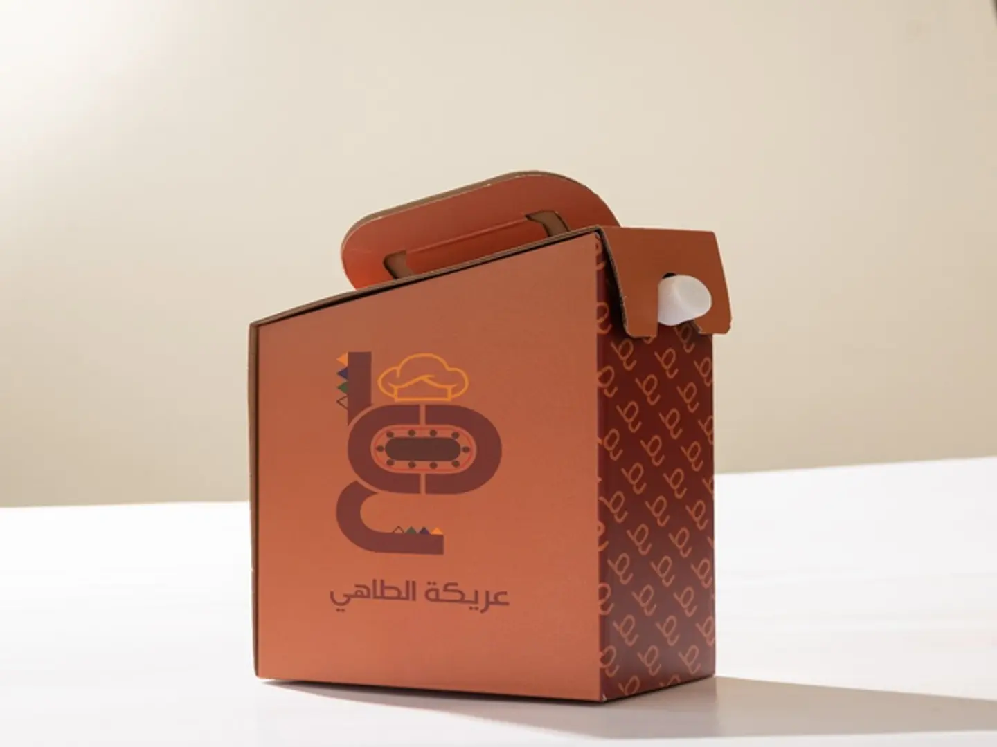 ثلاجة شاي سادة