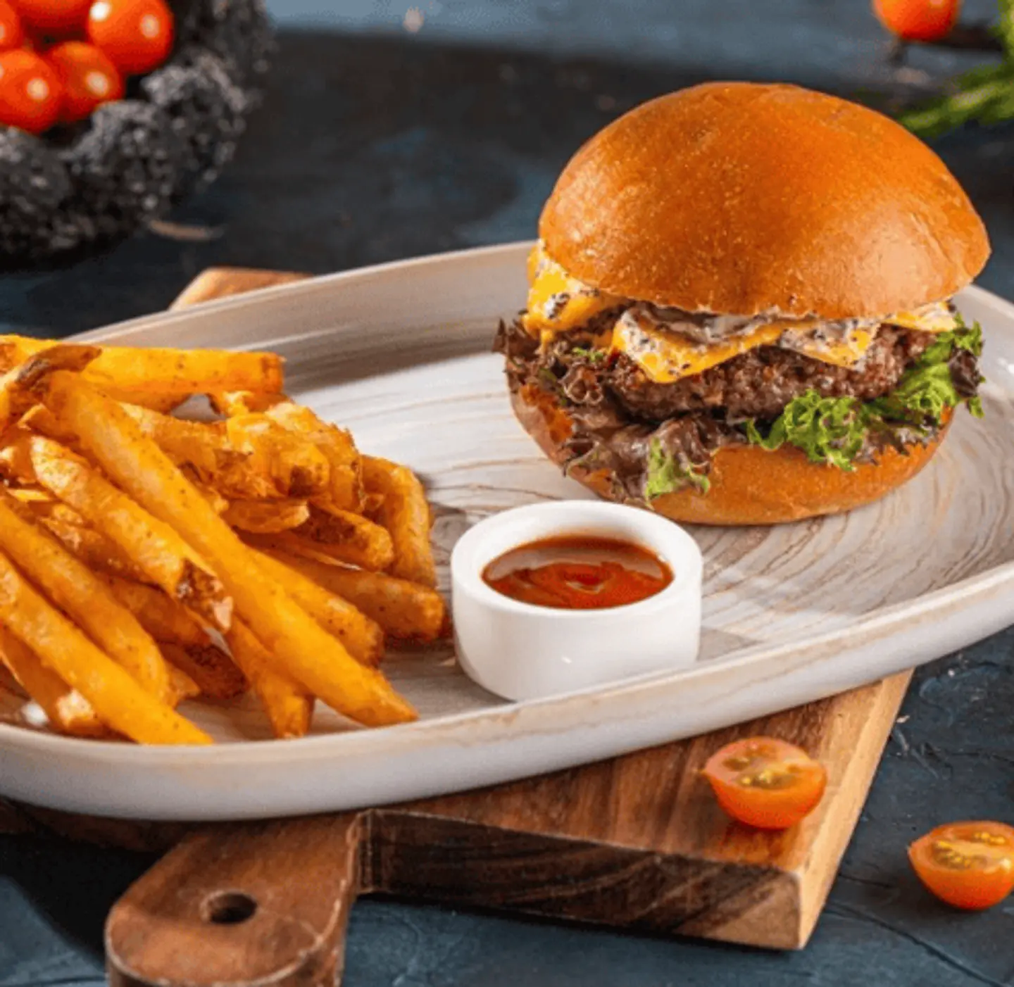 برجر لحم واجيو بالكمأ