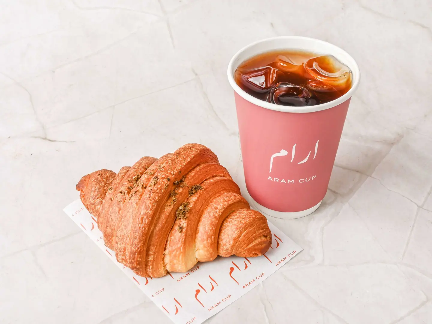 كروسان + قهوة