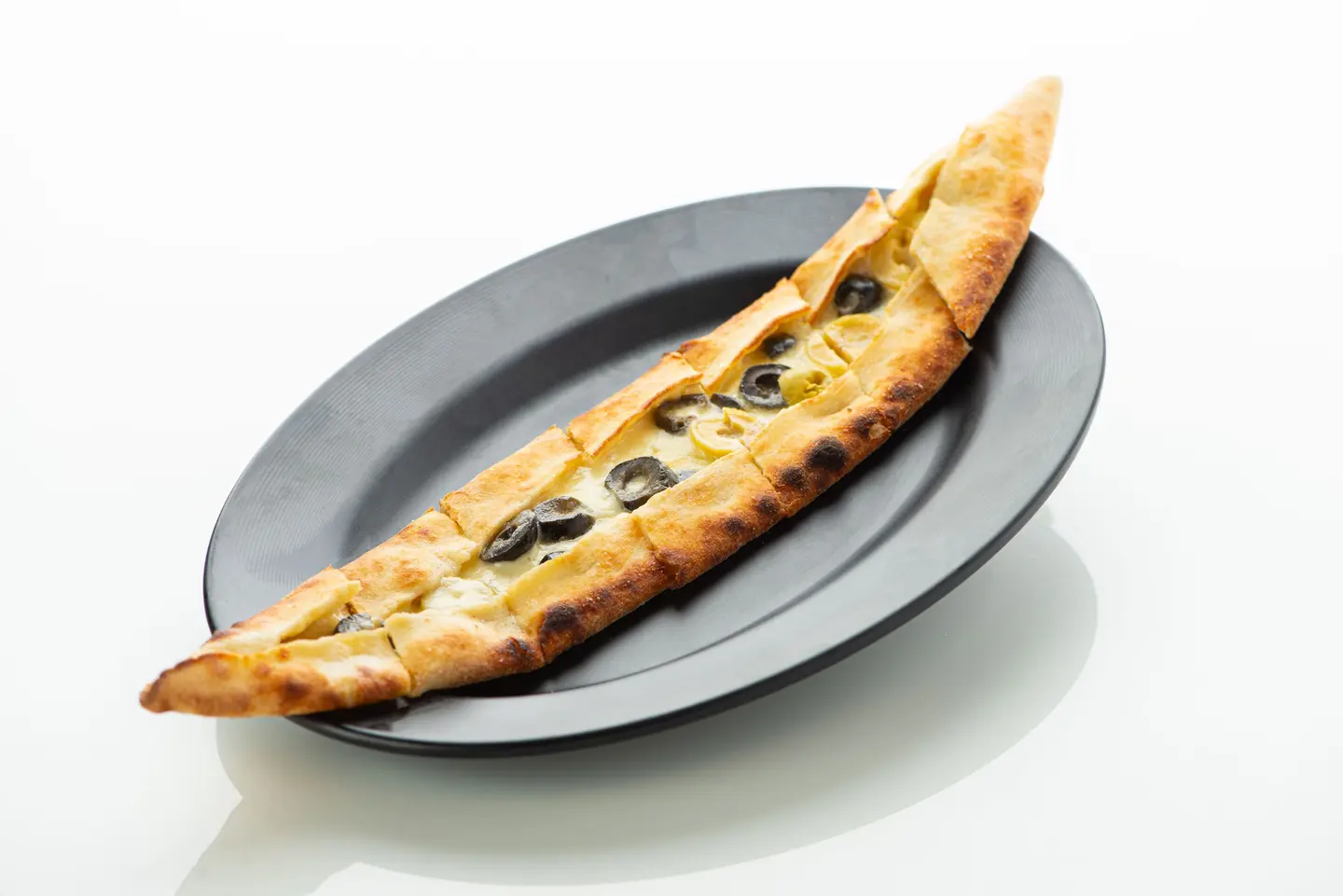 فطيرة جبنه زيتون