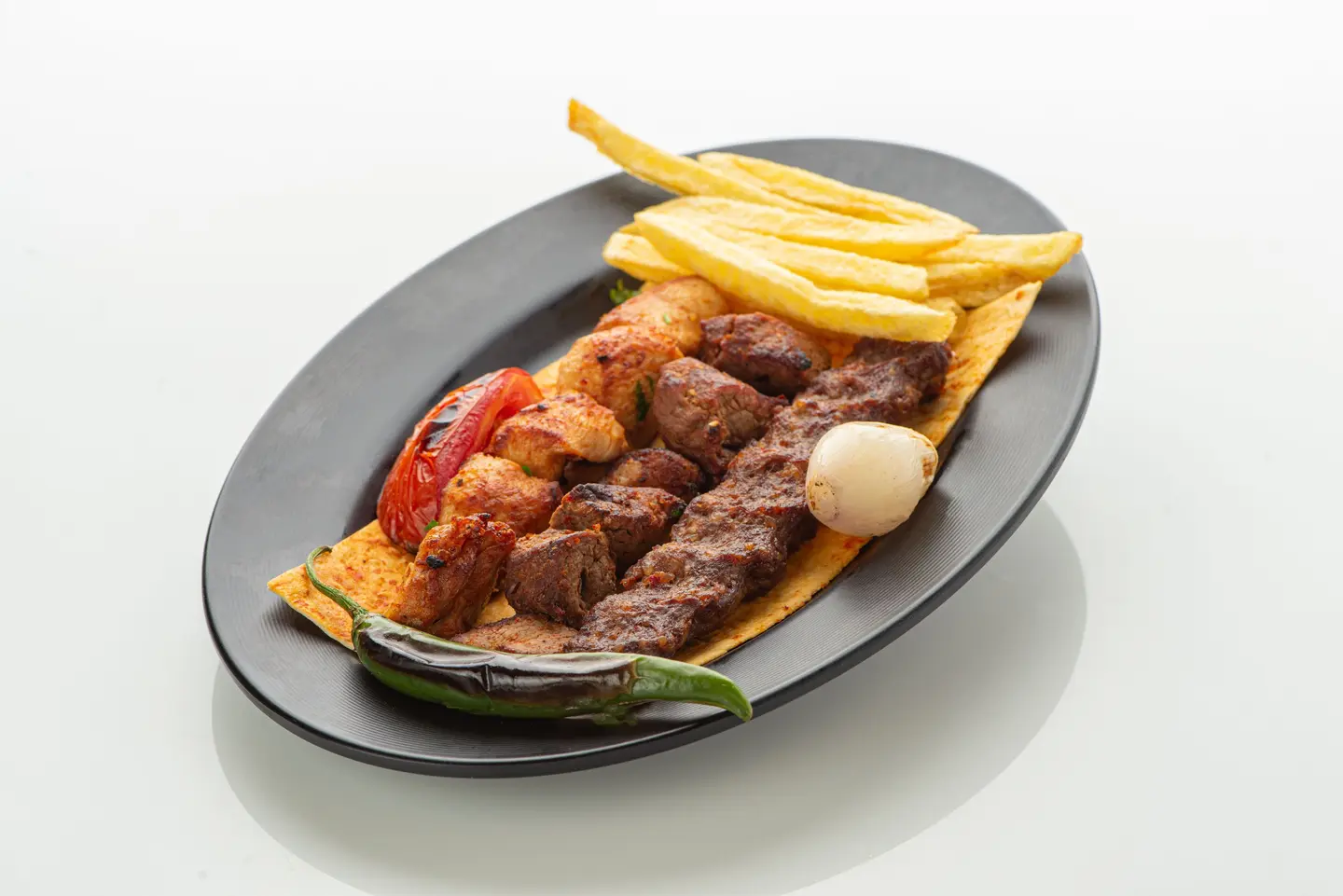 صحن مشوي مشكل3 سيخ