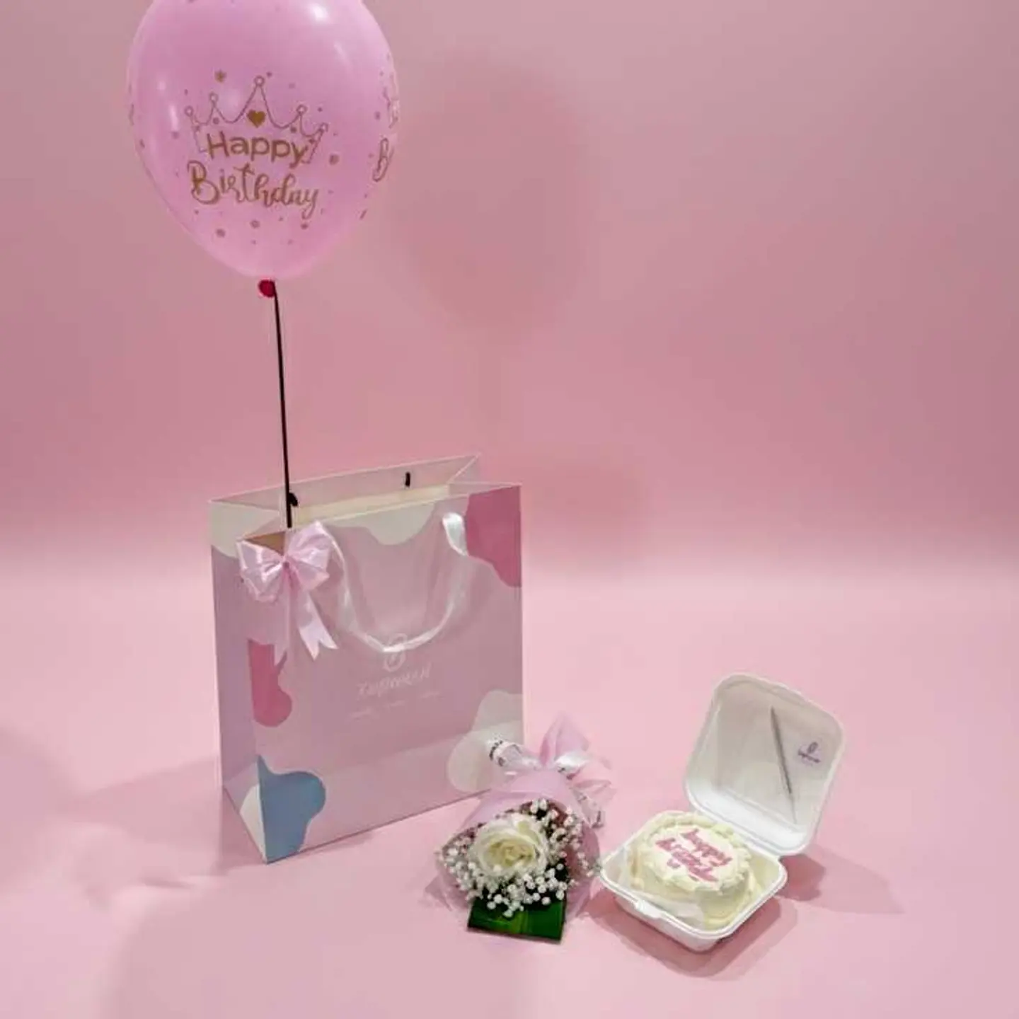 بكج لانش وورده وبالونه