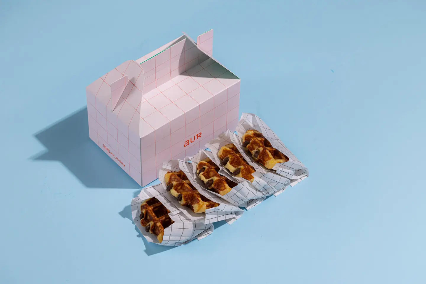 5 Pcs Chocolate Belgian Waffle Box