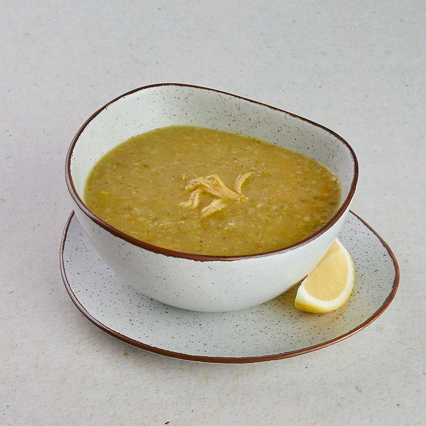 شوربة الفريكة بالدجاج