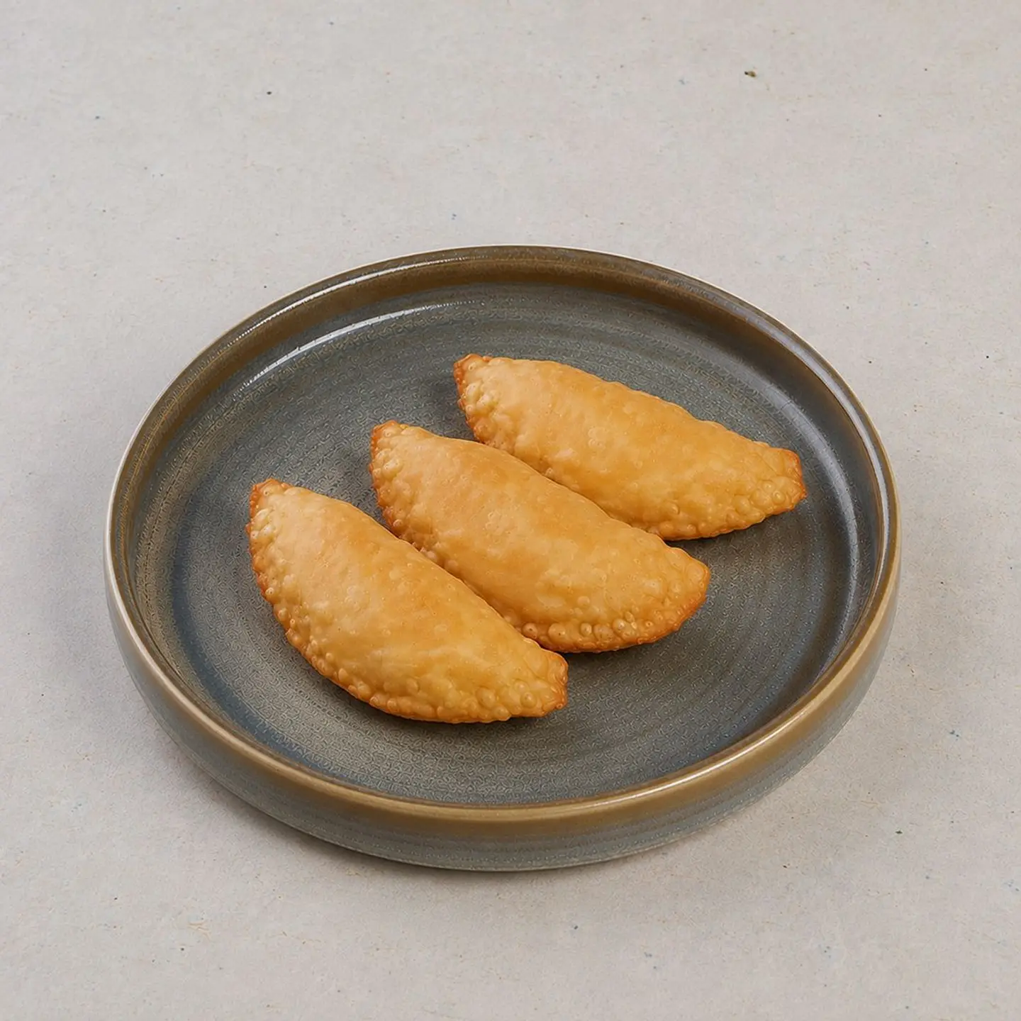 Cheese Sambousek ( 3 Pcs )