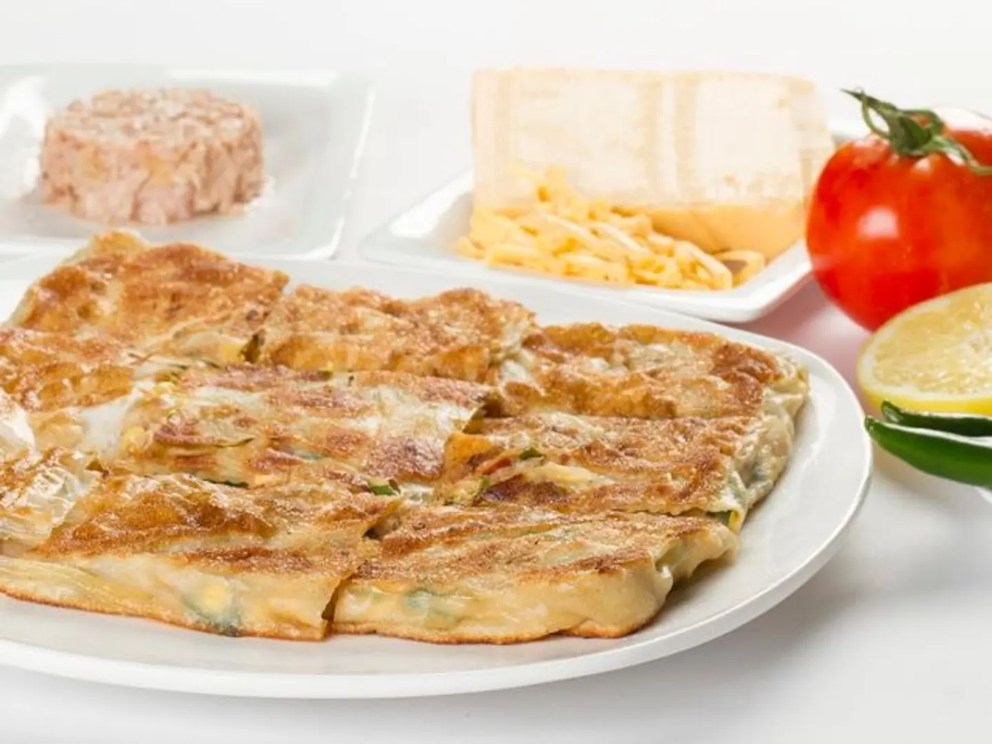 Mutabbaq Tuna & Cheddar