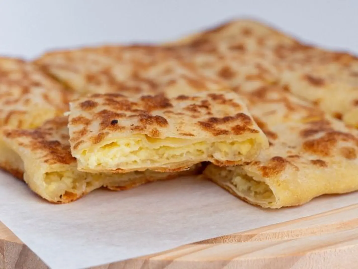 Mutabbaq Sweet Cheese & Cream