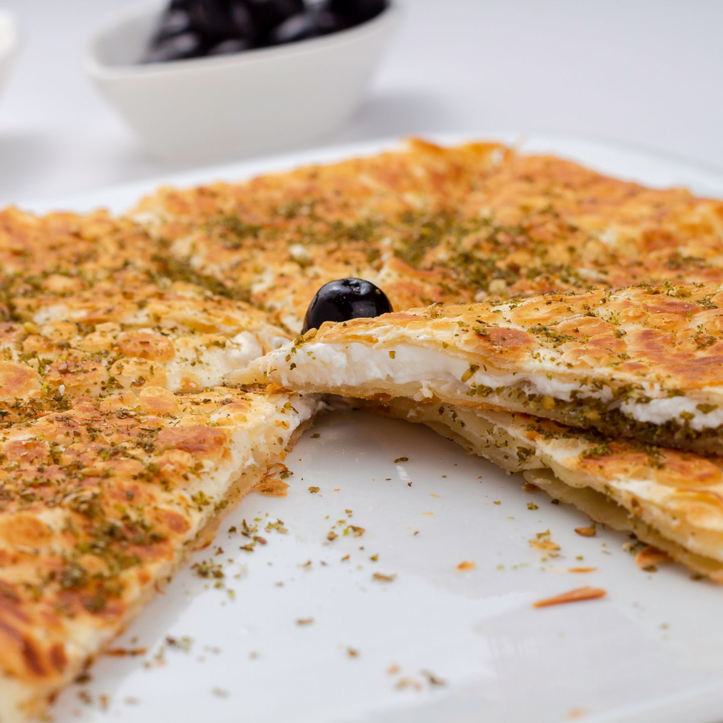 وجبه أطفال لبنه زعتر