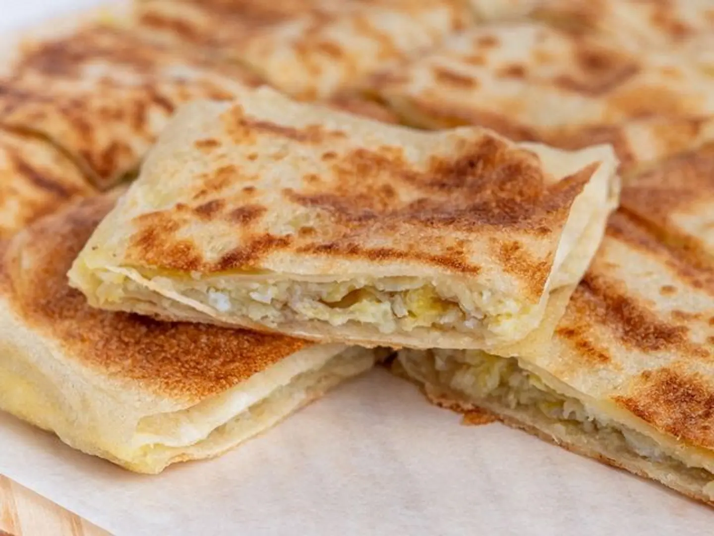 Mutabbaq Sweet Cheese