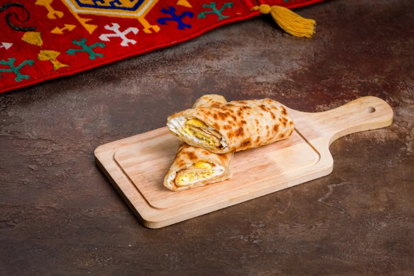 Bread With Egg And Cheese