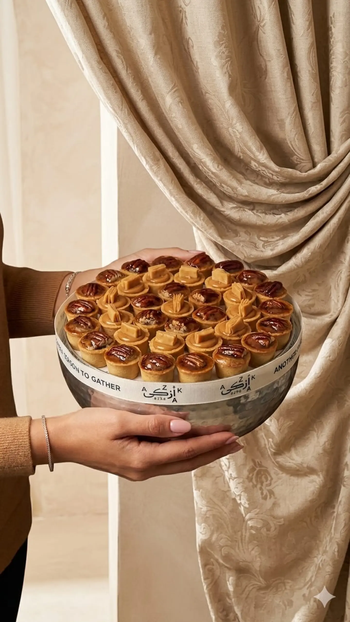 Eid Tray ( Pecan & Brulee )