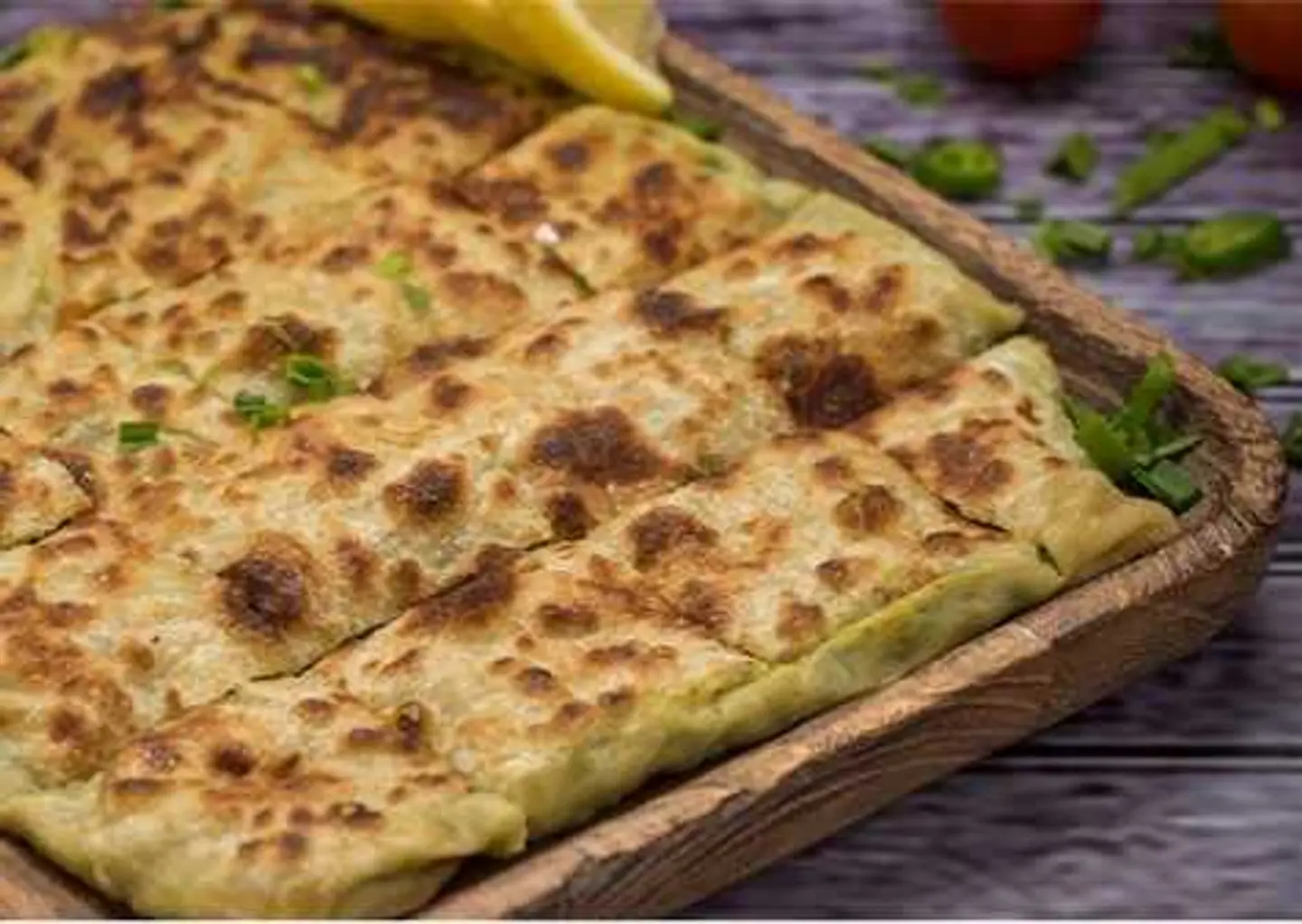 مطبق بانعمه